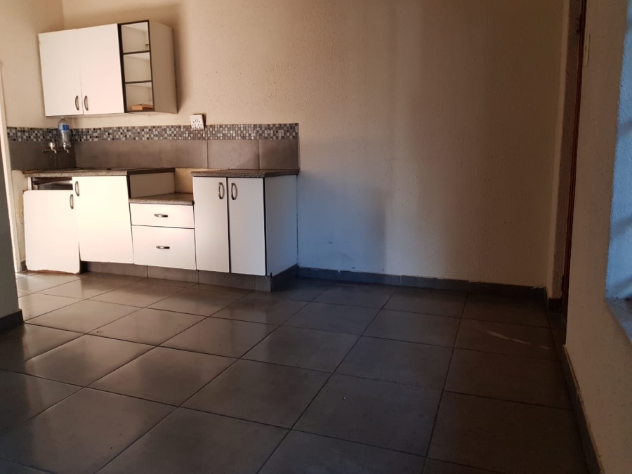 1 Bedroom Property for Sale in Rustenburg Central North West